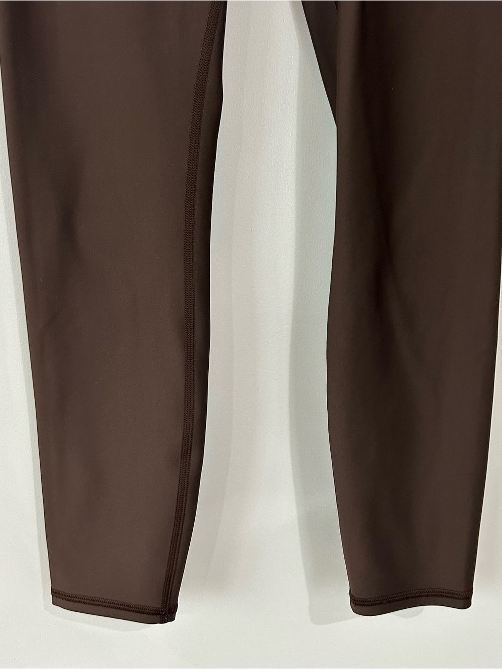 Alo Yoga High-Waist Airlift Legging 7/8 Length Brown Size Medium - Picture 5 of 10